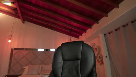 Lexie  online show from January 28, 11:50 pm