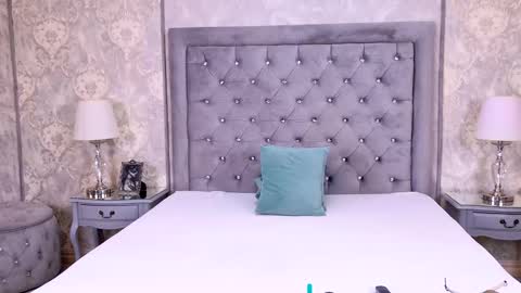 Lexi Riley online show from February 5, 7:01 am