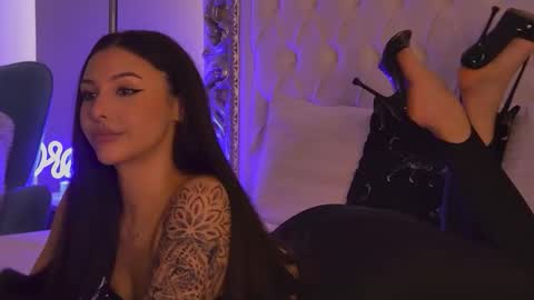 LexyBanks online show from February 20, 8:27 am