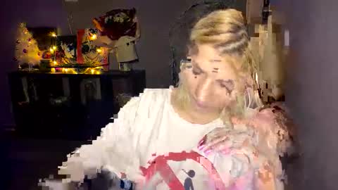 Leya online show from December 16, 7:42 pm