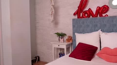 LeylaGracey online show from March 4, 7:51 am