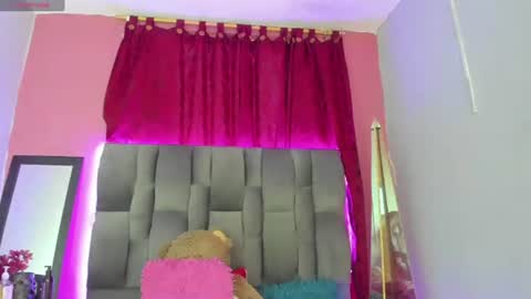 leylastras latina girl slim colombia girlfriends play and pussy lesbians online show from December 6, 10:46 pm