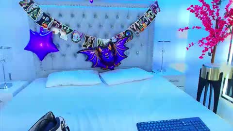 Lia  online show from October 29, 3:19 am