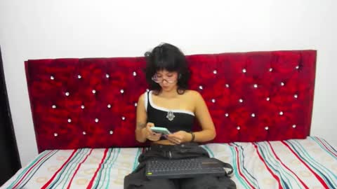 Lia online show from October 1, 11:47 pm