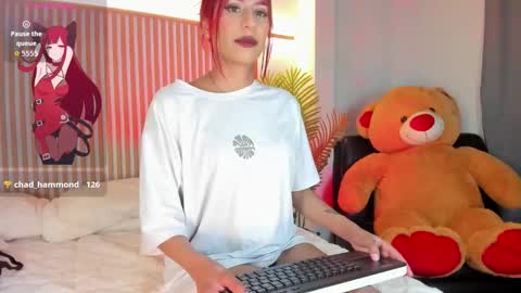 lia_corner online show from February 13, 8:12 pm