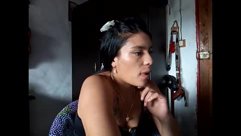 Lia online show from February 4, 5:45 pm