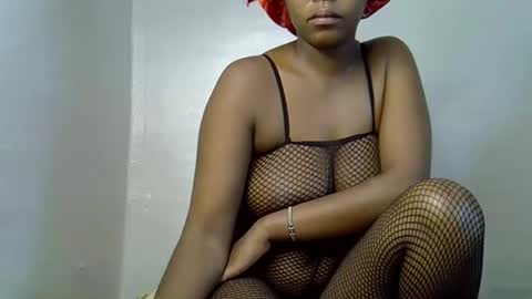 lia online show from September 9, 5:46 pm