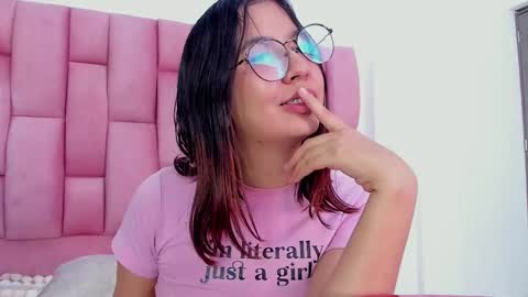 lia_sarahi online show from February 12, 4:55 pm