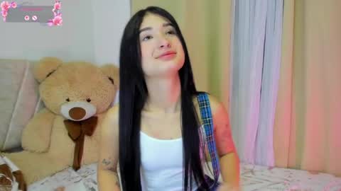Lia Sweetty online show from April 21, 1:53 am