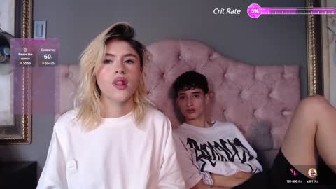 liaa  louis online show from December 6, 3:39 pm