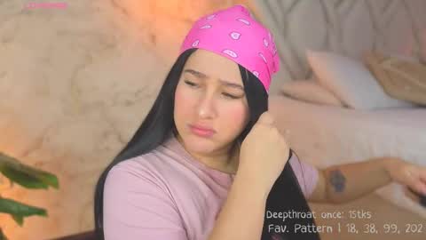 Lia Cox online show from March 8, 9:06 am