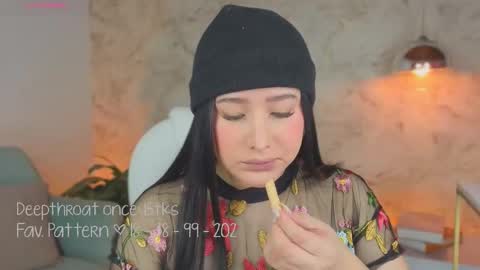 Lia Cox online show from October 7, 3:02 am