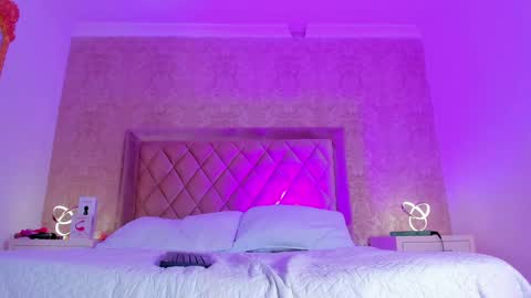 Lia online show from February 14, 5:09 am