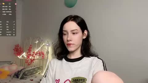 Lia  online show from July 4, 9:13 am