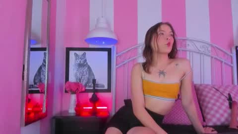 ---Liah--- online show from January 16, 9:35 pm