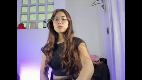 Liah  online show from March 25, 4:36 pm