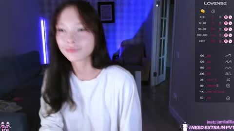 lialilia online show from September 16, 3:26 pm