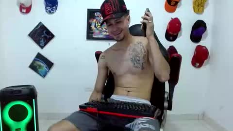 Andres online show from March 20, 11:21 pm