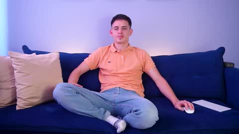 Liam online show from February 28, 4:31 pm