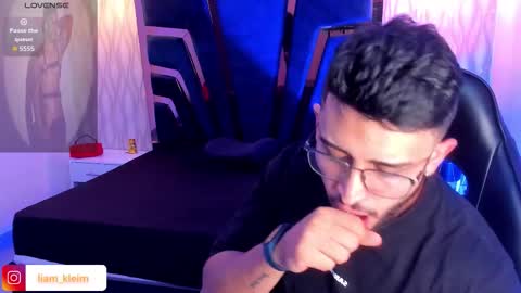 LIAM KLEIN online show from February 4, 11:25 am