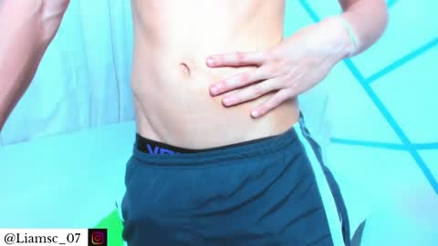 Liam scott77 online show from April 15, 2:26 am