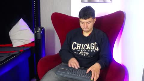 Liam  online show from February 24, 12:08 pm