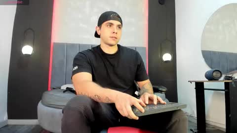 Liam online show from September 19, 10:57 pm