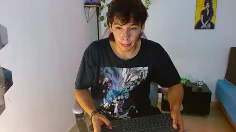 liamxul online show from October 30, 9:59 pm