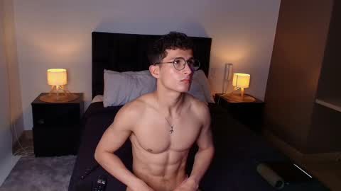 Liam online show from January 13, 11:45 pm