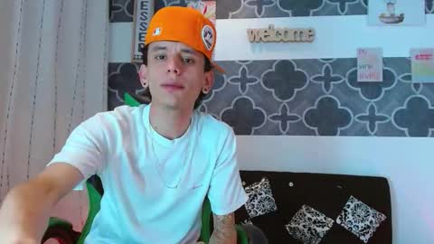 liamblaze online show from December 1, 12:30 am