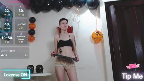 Liam  online show from October 2, 9:35 pm