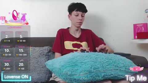 Liam  online show from December 20, 9:00 pm