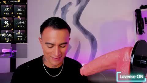 LiamDeep online show from November 18, 9:18 pm