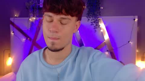 Liam Thunder online show from November 20, 3:27 am