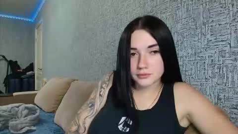 liana_diva online show from October 13, 7:49 pm