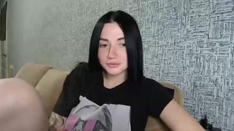 liana_diva online show from April 21, 4:58 pm