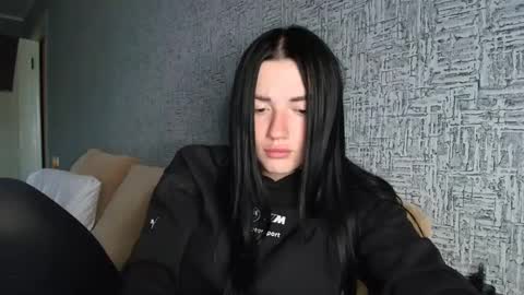 liana_diva online show from April 23, 3:46 pm