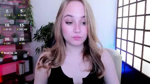 Liana online show from May 31, 2:10 am