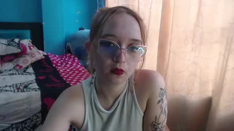 Lia Roberts online show from February 10, 3:21 pm