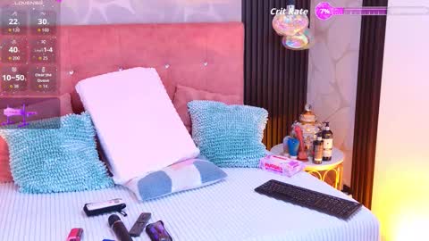 Lia online show from March 25, 7:20 pm