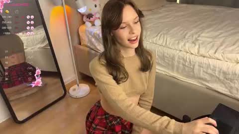 Lia online show from September 29, 2:05 pm