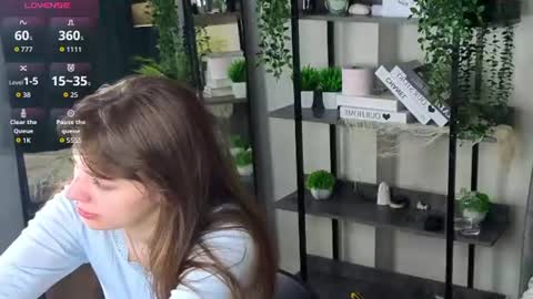 Ada online show from June 25, 1:24 am