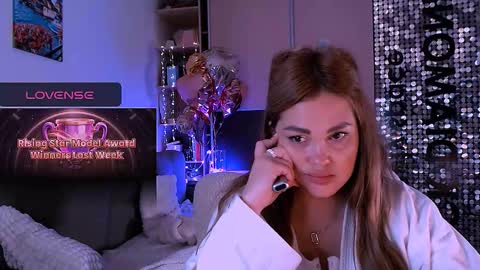 libra_mia online show from November 17, 8:44 pm