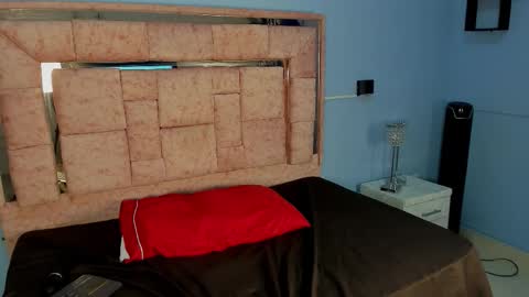 licky_lov online show from November 21, 3:37 am