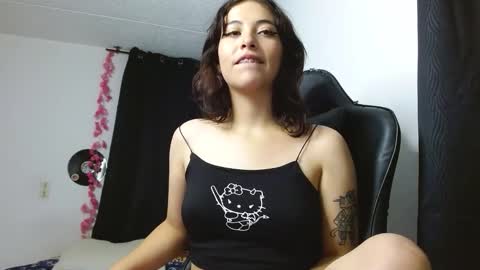 lisa online show from December 13, 11:11 pm