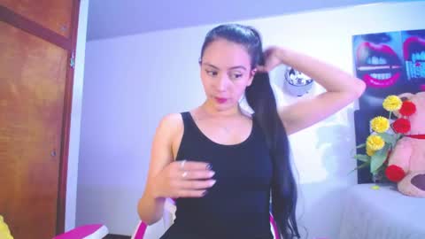 Liika  online show from May 16, 1:35 am