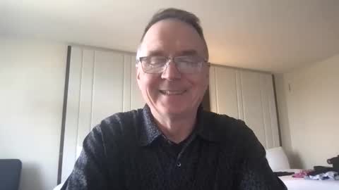 liketowatch online show from April 22, 6:59 pm