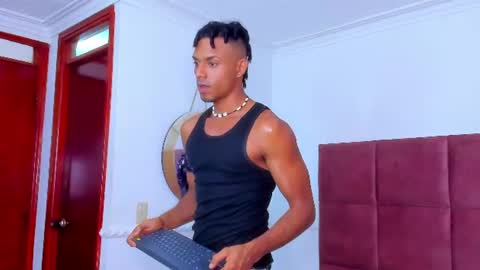 Lil KIng online show from July 22, 8:55 pm