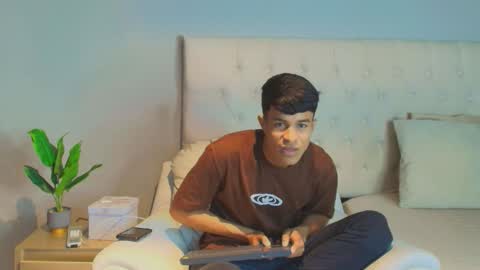 lil online show from January 12, 7:10 pm