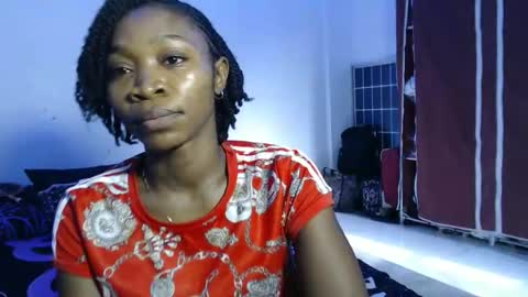 lil_baddie0 online show from February 23, 4:31 pm